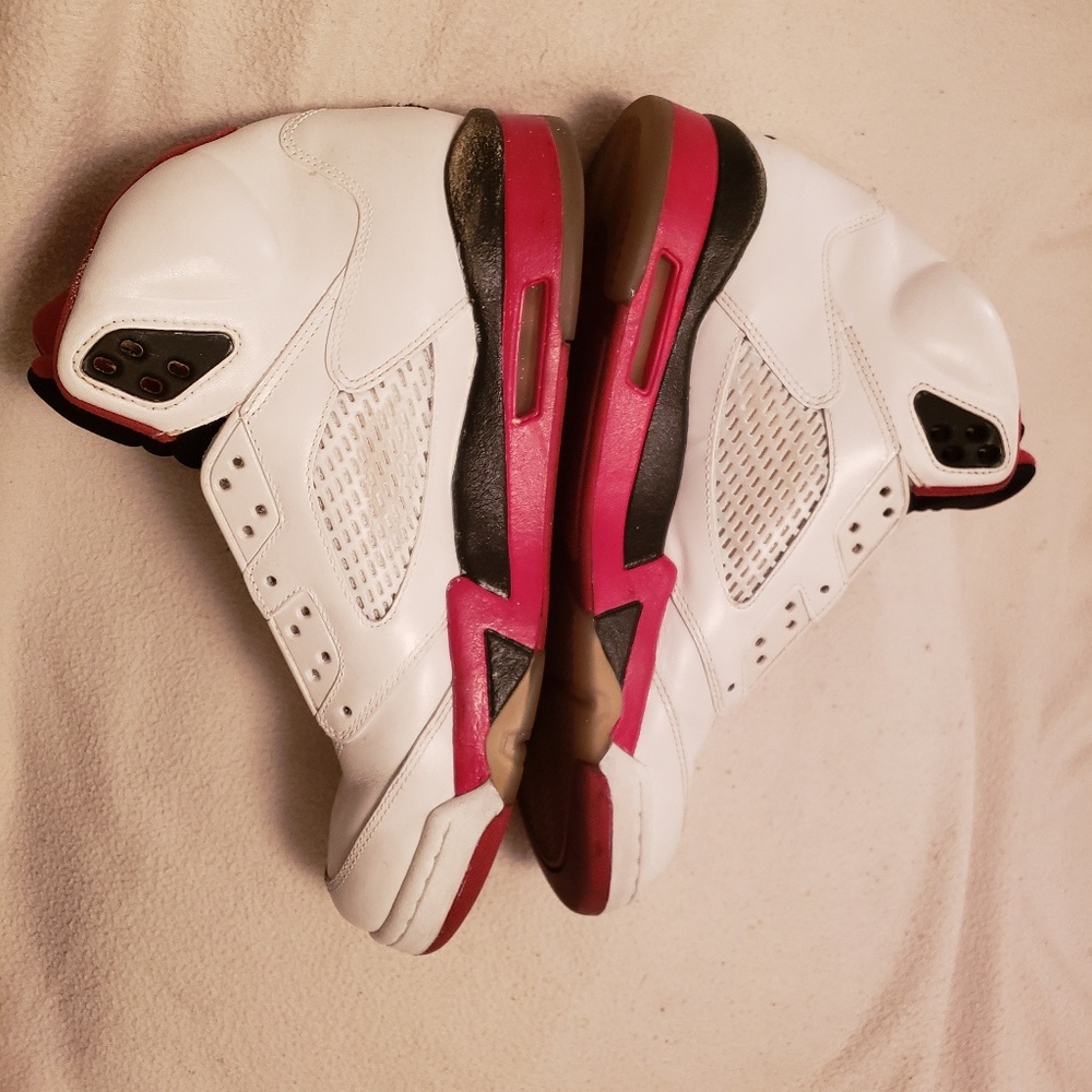 Jordan Fire Red 5's